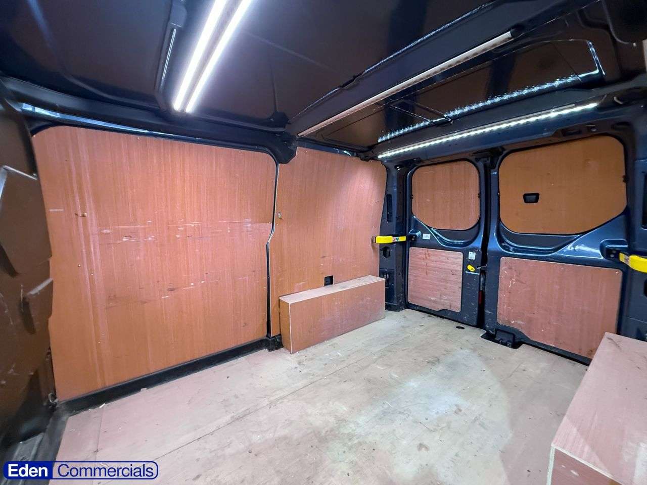 A 2023 FORD TRANSIT CUSTOM 2.0 300 EcoBlue Limited L1 H1 Euro 6 (s/s) (130 ps) A 2023 FORD TRANSIT CUSTOM 2.0 300 EcoBlue Limited L1 H1 Euro 6 (s/s) (130 ps)