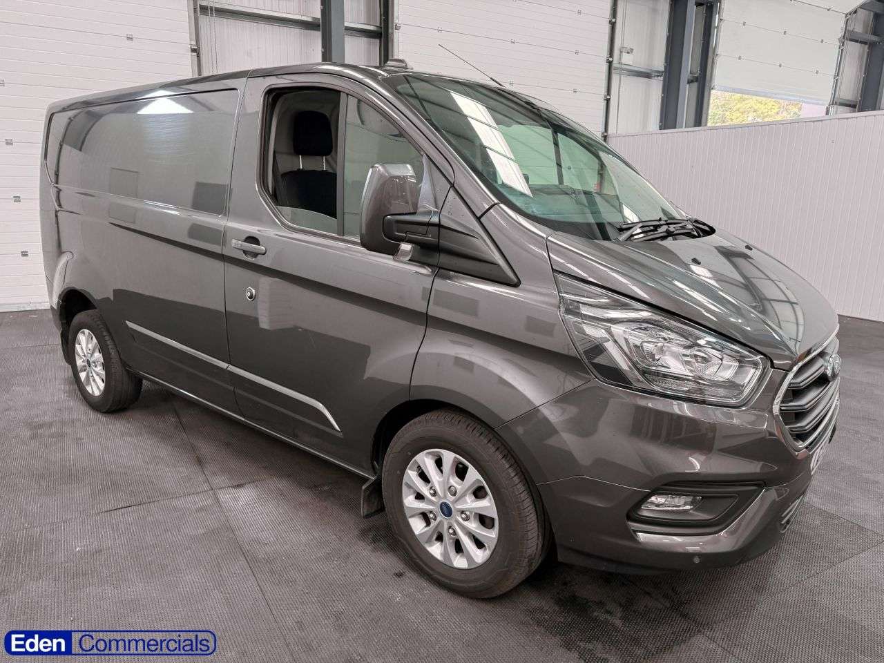 A 2023 FORD TRANSIT CUSTOM 2.0 280 EcoBlue Limited L1 H1 Euro 6 (s/s) (130 ps) AIR CON + HEATED SEATS A 2023 FORD TRANSIT CUSTOM 2.0 280 EcoBlue Limited L1 H1 Euro 6 (s/s) (130 ps) AIR CON + HEATED SEATS