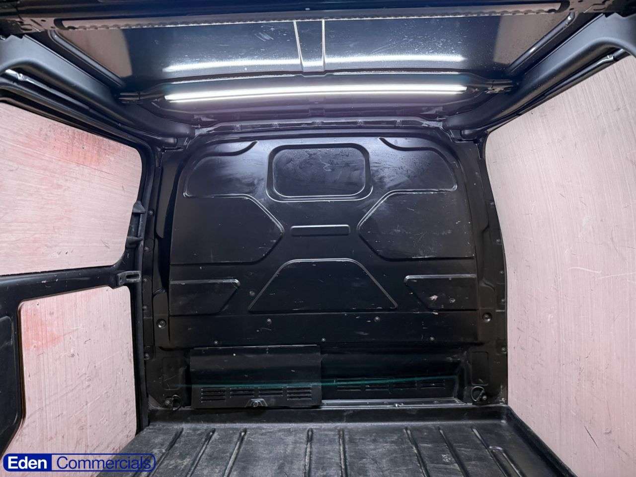 A 2023 FORD TRANSIT CUSTOM 2.0 280 EcoBlue Limited L1 H1 Euro 6 (s/s) (130 ps) AIR CON + MEDIA SCREEN A 2023 FORD TRANSIT CUSTOM 2.0 280 EcoBlue Limited L1 H1 Euro 6 (s/s) (130 ps) AIR CON + MEDIA SCREEN