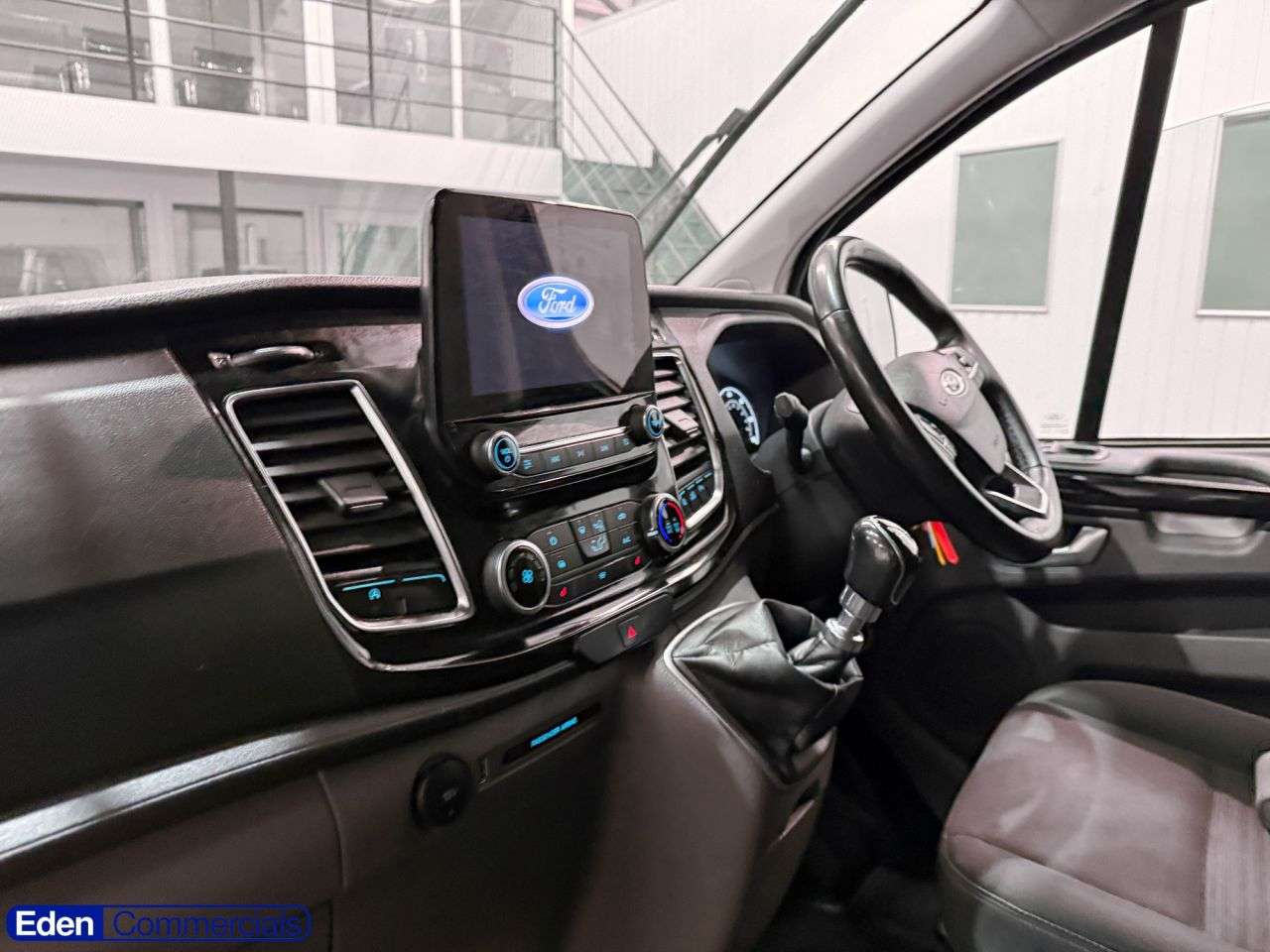A 2023 FORD TRANSIT CUSTOM 2.0 280 EcoBlue Limited L1 H1 Euro 6 (s/s) (130 ps) AIR CON + MEDIA SCREEN A 2023 FORD TRANSIT CUSTOM 2.0 280 EcoBlue Limited L1 H1 Euro 6 (s/s) (130 ps) AIR CON + MEDIA SCREEN