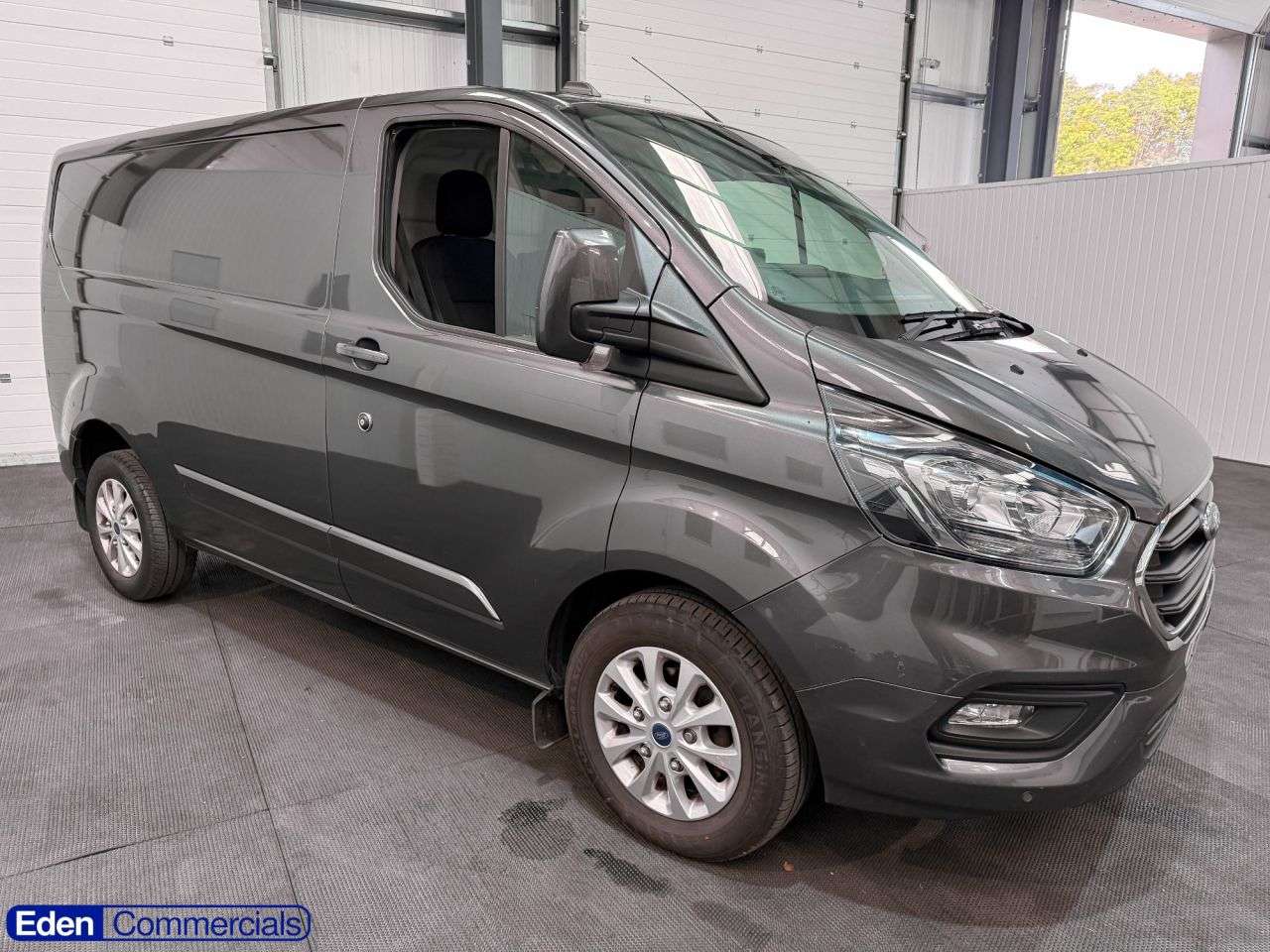 A 2023 FORD TRANSIT CUSTOM 2.0 280 EcoBlue Limited L1 H1 Euro 6 (s/s) (130 ps) OVER 200 VEHICLES ON SI A 2023 FORD TRANSIT CUSTOM 2.0 280 EcoBlue Limited L1 H1 Euro 6 (s/s) (130 ps) OVER 200 VEHICLES ON SI