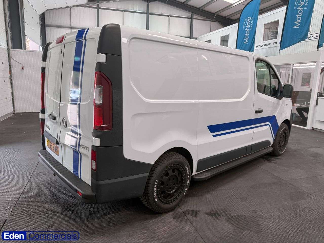 A 2017 VAUXHALL VIVARO 1.6 CDTi 2700 Panel Van 5dr Diesel Manual L1 H1 Euro 6 (120 ps) NO VAT TO A A 2017 VAUXHALL VIVARO 1.6 CDTi 2700 Panel Van 5dr Diesel Manual L1 H1 Euro 6 (120 ps) NO VAT TO A