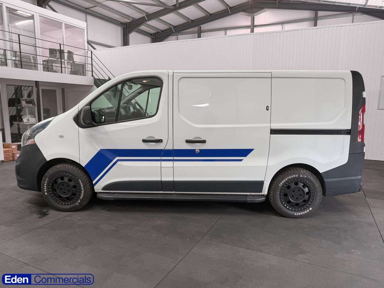 2017 VAUXHALL VIVARO 2017 VAUXHALL VIVARO