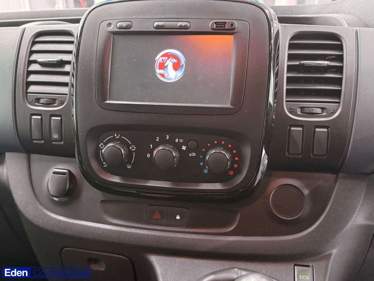 2017 VAUXHALL VIVARO 2017 VAUXHALL VIVARO
