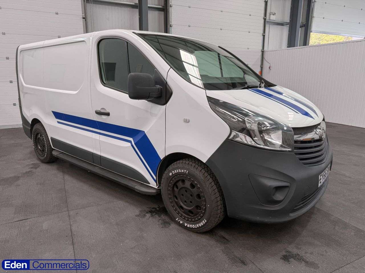 A 2017 VAUXHALL VIVARO 1.6 CDTi 2700 Panel Van 5dr Diesel Manual L1 H1 Euro 6 (120 ps) NO VAT TO A A 2017 VAUXHALL VIVARO 1.6 CDTi 2700 Panel Van 5dr Diesel Manual L1 H1 Euro 6 (120 ps) NO VAT TO A