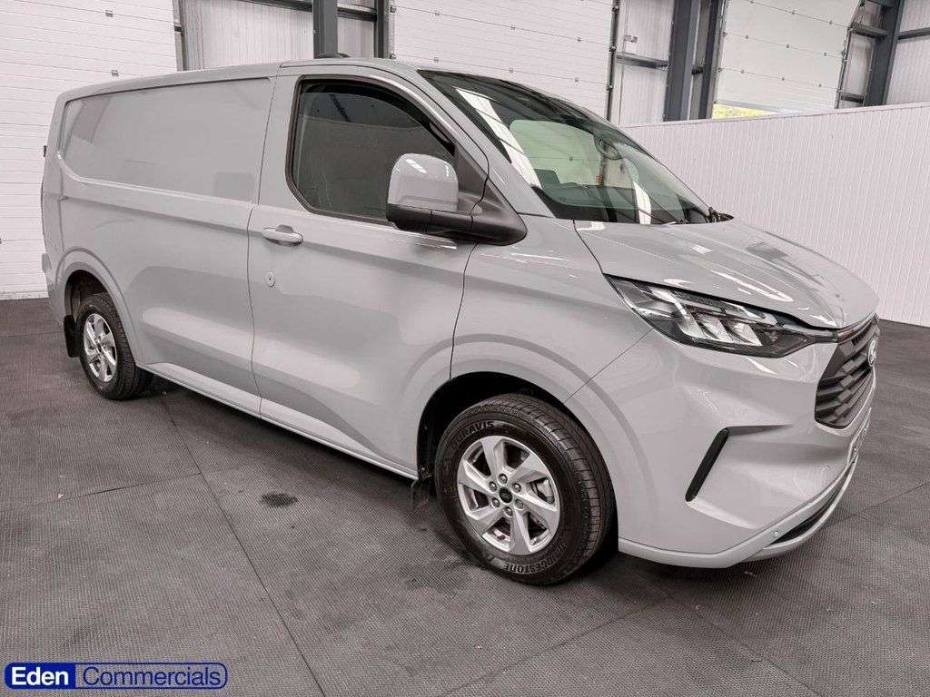 A 2025 FORD TRANSIT CUSTOM 2.0 280 EcoBlue Limited L1 H1 Euro 6 (s/s) (136 ps) 2 YEARS FORD WARRANTY A 2025 FORD TRANSIT CUSTOM 2.0 280 EcoBlue Limited L1 H1 Euro 6 (s/s) (136 ps) 2 YEARS FORD WARRANTY
