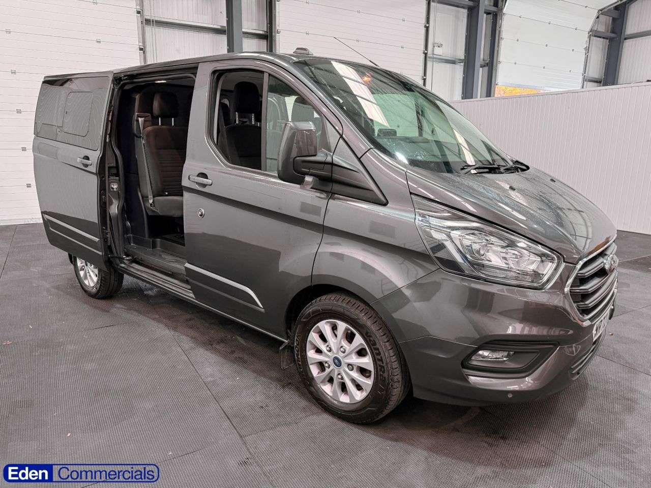 A 2022 FORD TRANSIT CUSTOM 2.0 320 EcoBlue Limited Crew Auto L1 H1 Euro 6 (170 ps) 6 SEATS + HIGH SPEC A 2022 FORD TRANSIT CUSTOM 2.0 320 EcoBlue Limited Crew Auto L1 H1 Euro 6 (170 ps) 6 SEATS + HIGH SPEC
