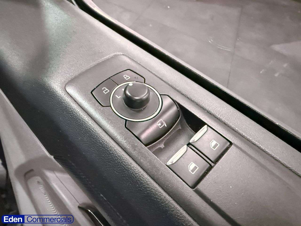 2025 FORD TRANSIT CUSTOM 2025 FORD TRANSIT CUSTOM