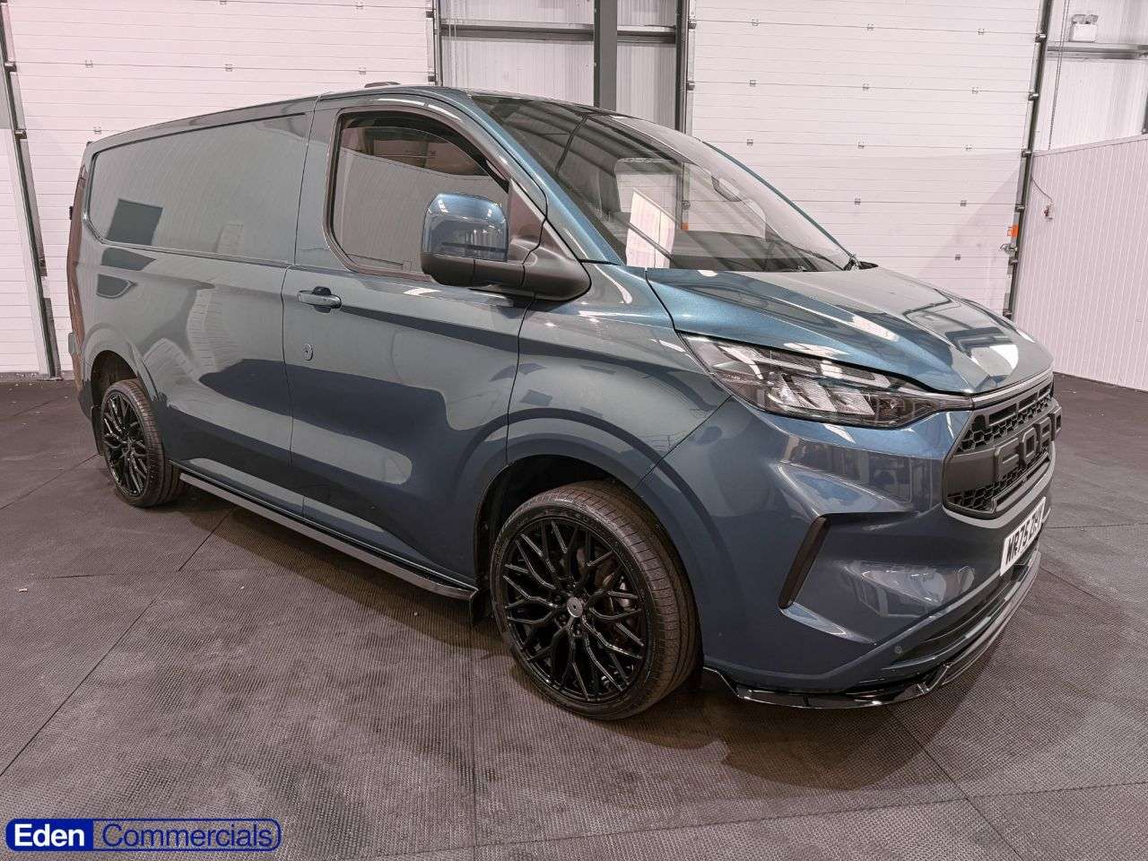 A 2025 FORD TRANSIT CUSTOM 2.0 280 EcoBlue Limited Panel Van 5dr Diesel Manual L1 H1 Euro 6 (s/s) (136 A 2025 FORD TRANSIT CUSTOM 2.0 280 EcoBlue Limited Panel Van 5dr Diesel Manual L1 H1 Euro 6 (s/s) (136