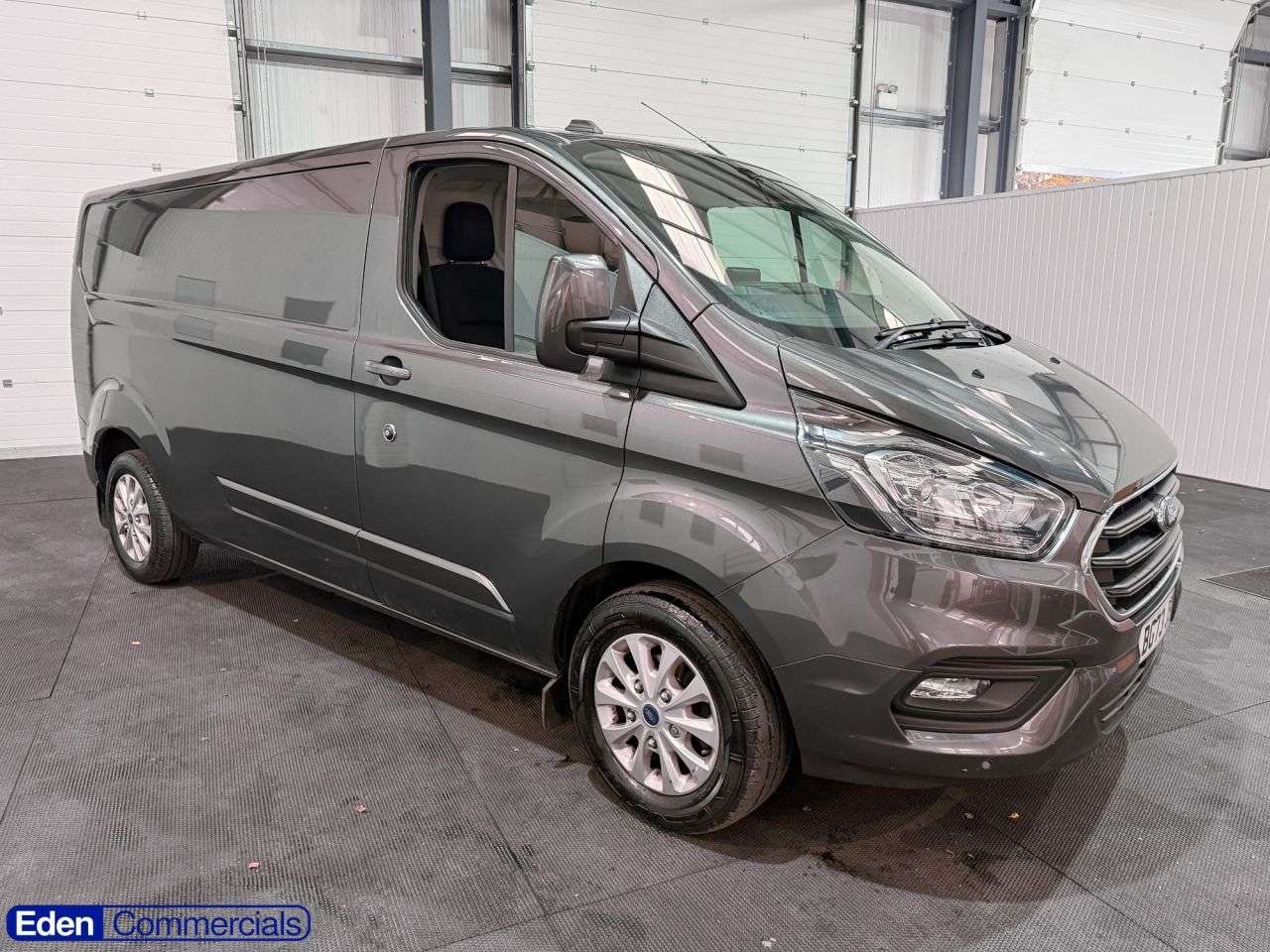 A 2023 FORD TRANSIT CUSTOM 2.0 300 EcoBlue Limited Panel Van 5dr Diesel Manual L2 H1 Euro 6 (s/s) (130 A 2023 FORD TRANSIT CUSTOM 2.0 300 EcoBlue Limited Panel Van 5dr Diesel Manual L2 H1 Euro 6 (s/s) (130