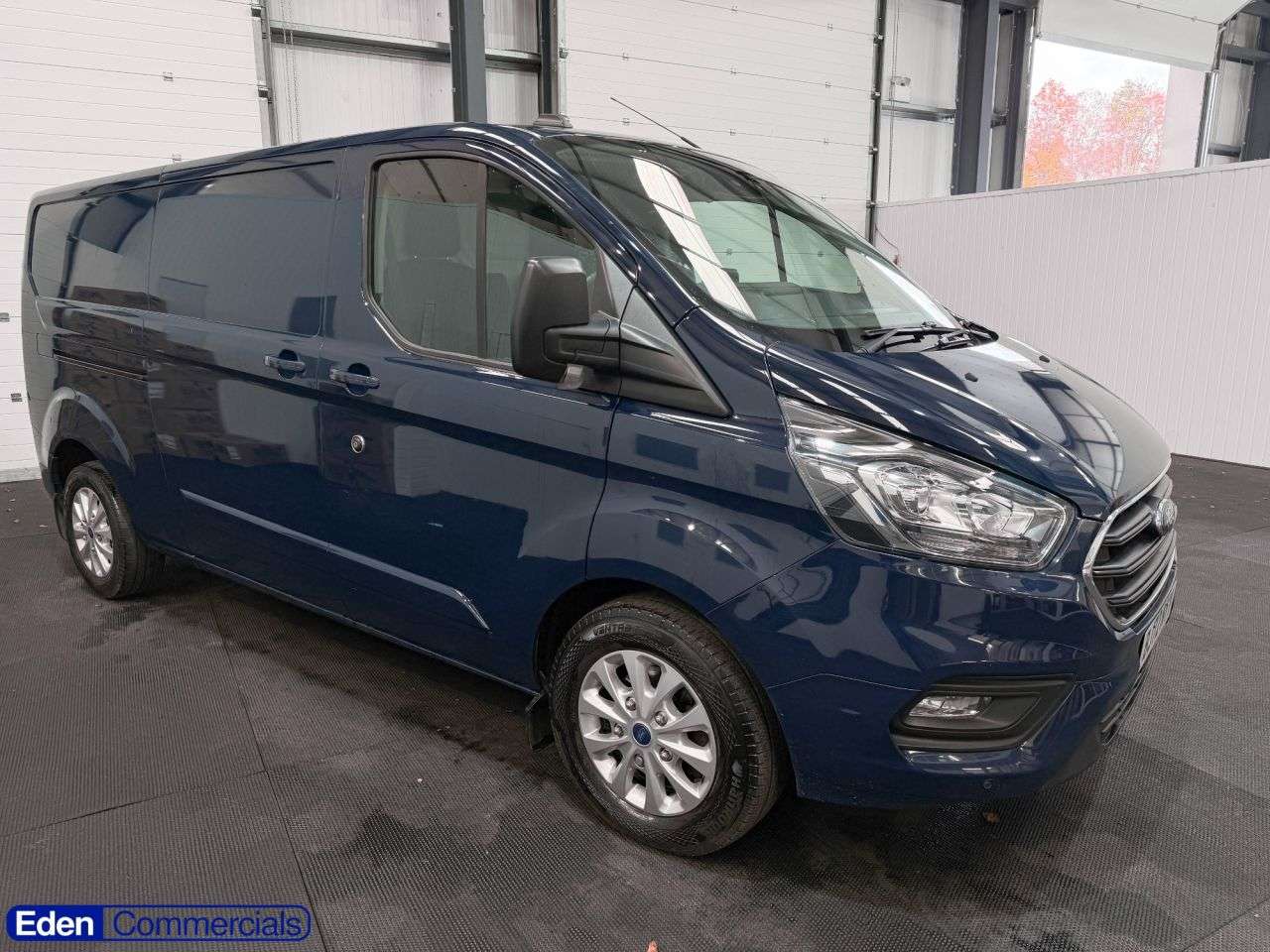 A 2023 FORD TRANSIT CUSTOM 2.0 320 EcoBlue Limited L2 H1 Euro 6 (s/s) (130 ps) AIR CON + HEATED SEATS A 2023 FORD TRANSIT CUSTOM 2.0 320 EcoBlue Limited L2 H1 Euro 6 (s/s) (130 ps) AIR CON + HEATED SEATS