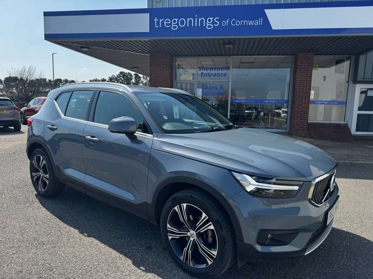 Check out this Volvo Xc40 2020 Petrol Manual