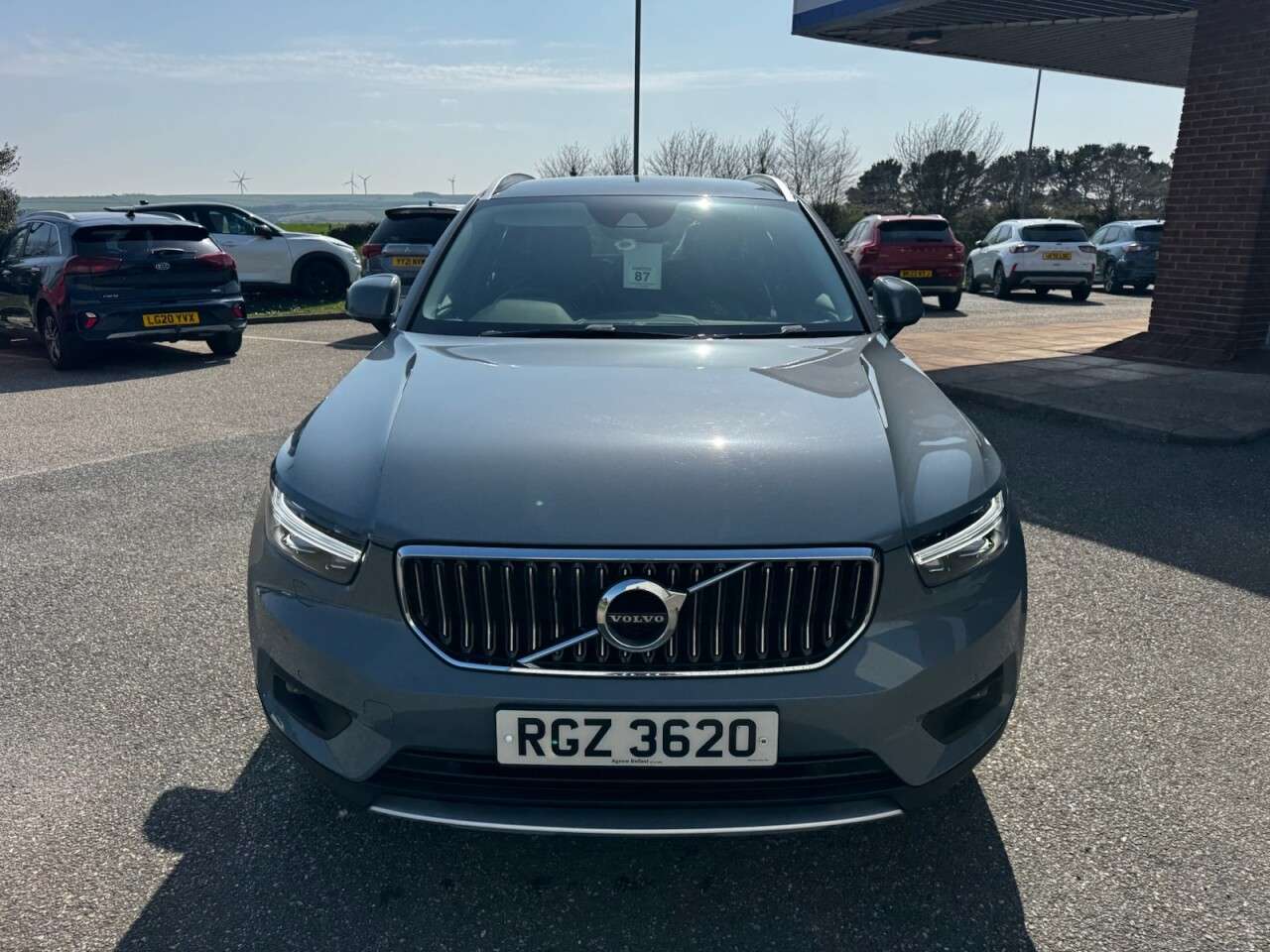 2020 VOLVO XC40 2020 VOLVO XC40