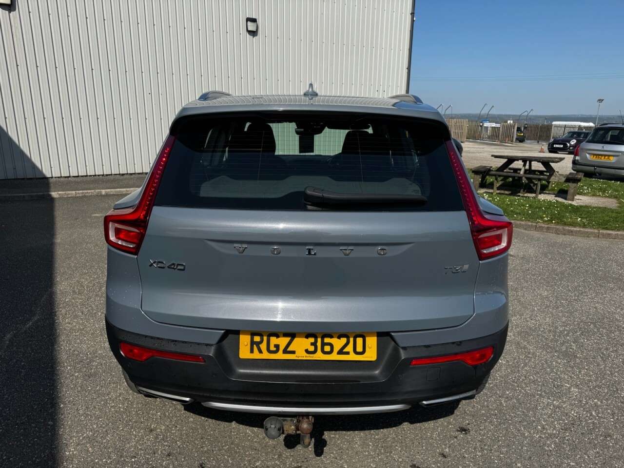 2020 VOLVO XC40 2020 VOLVO XC40