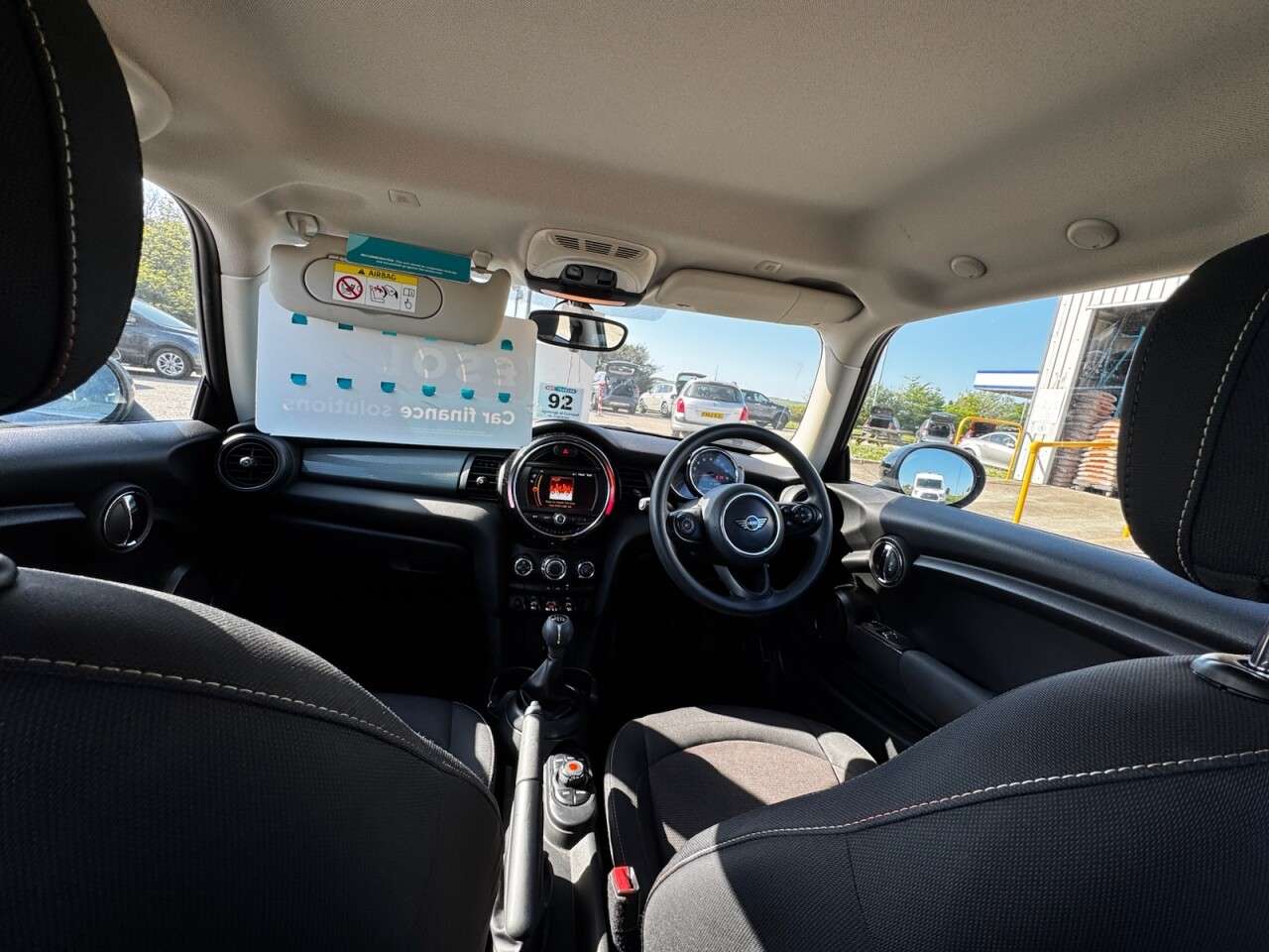 A 2018 MINI MINI COOPER A 2018 MINI MINI COOPER