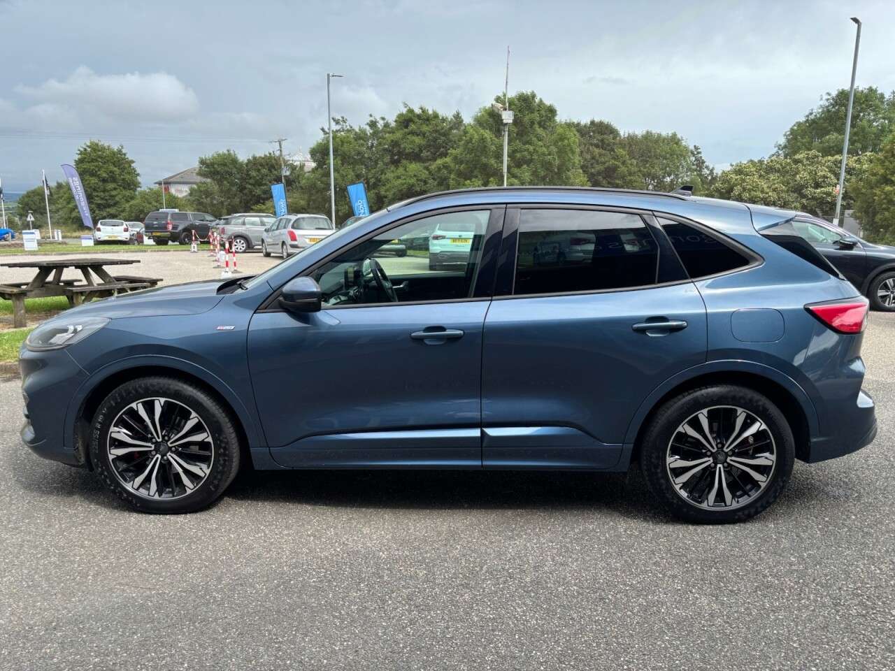 2021 FORD KUGA 2021 FORD KUGA