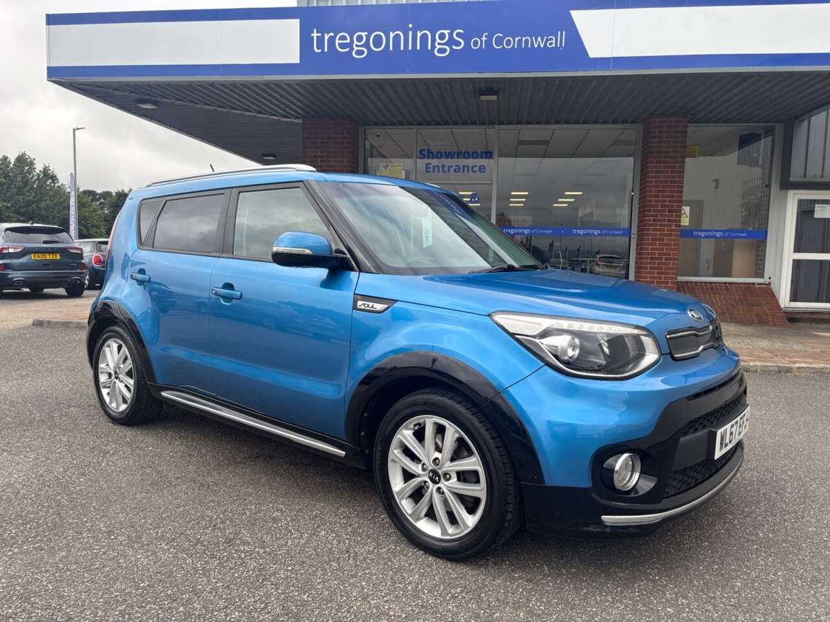 Check out this Kia Soul 2018 Petrol Manual