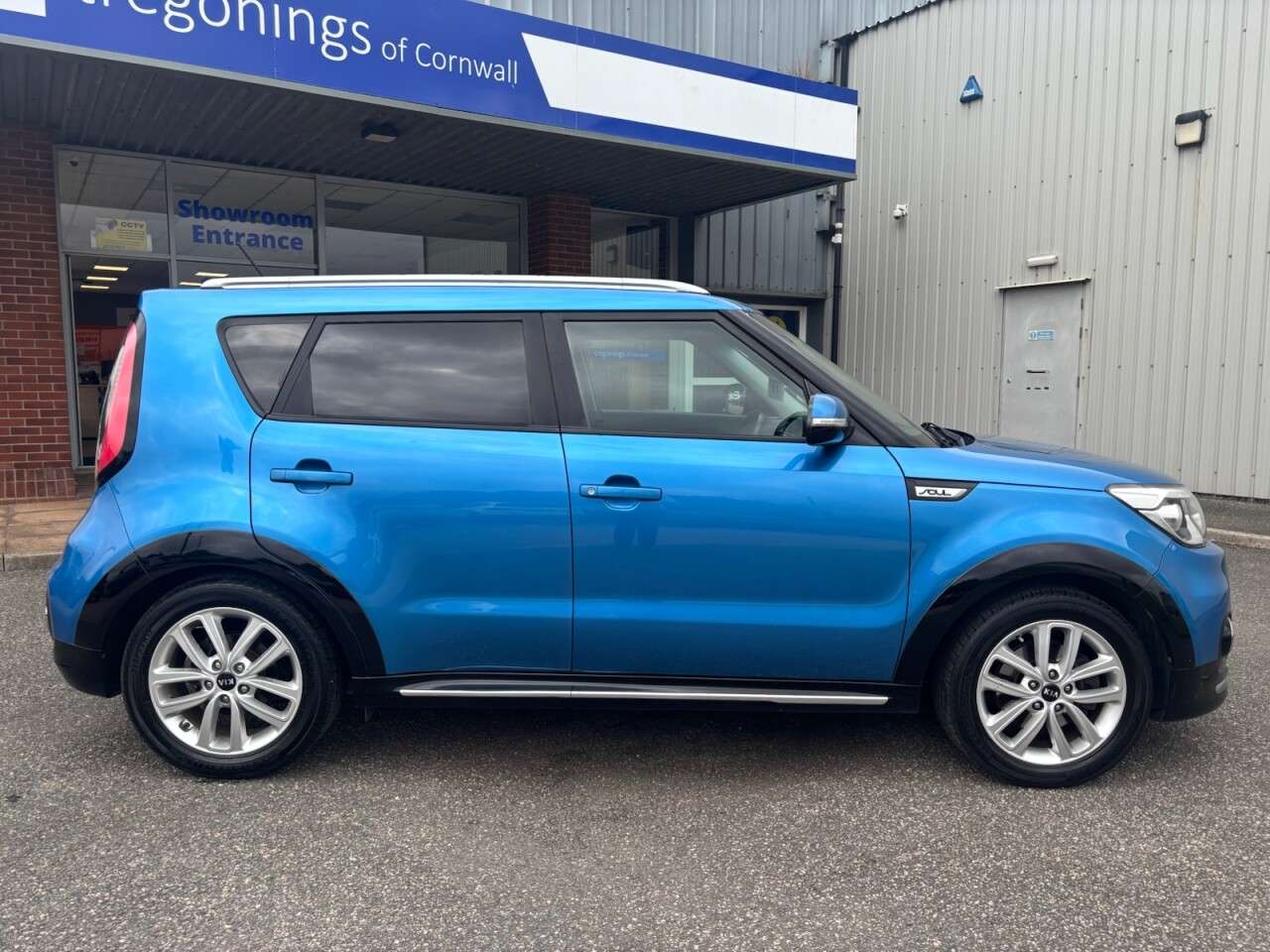 A 2018 KIA SOUL 1.6 GDi 2 SUV 5dr Petrol Manual Euro 6 (130 bhp) A 2018 KIA SOUL 1.6 GDi 2 SUV 5dr Petrol Manual Euro 6 (130 bhp)