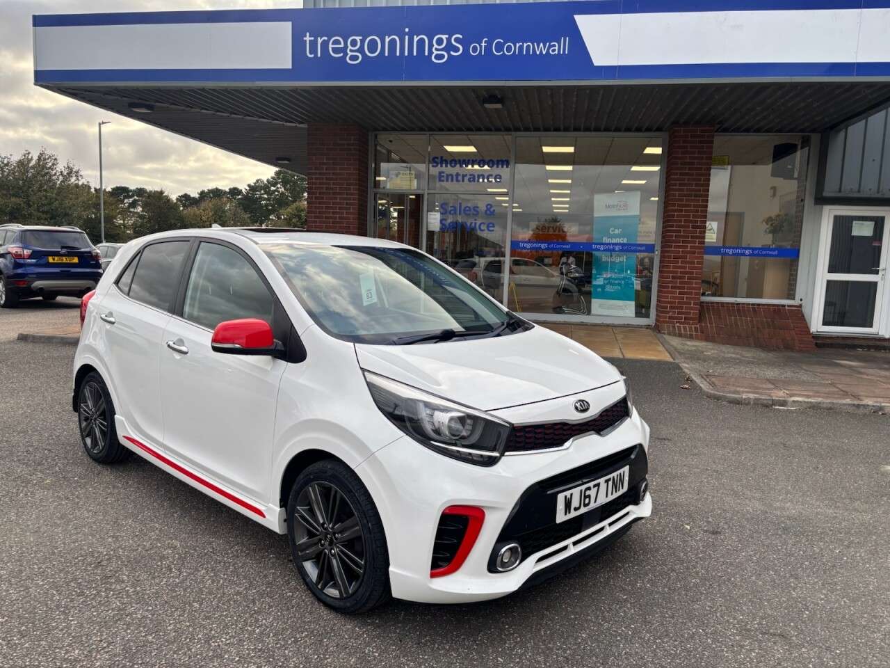 A 2017 KIA PICANTO 1.25 GT-Line S Hatchback 5dr Petrol Manual Euro 6 (83 bhp) A 2017 KIA PICANTO 1.25 GT-Line S Hatchback 5dr Petrol Manual Euro 6 (83 bhp)