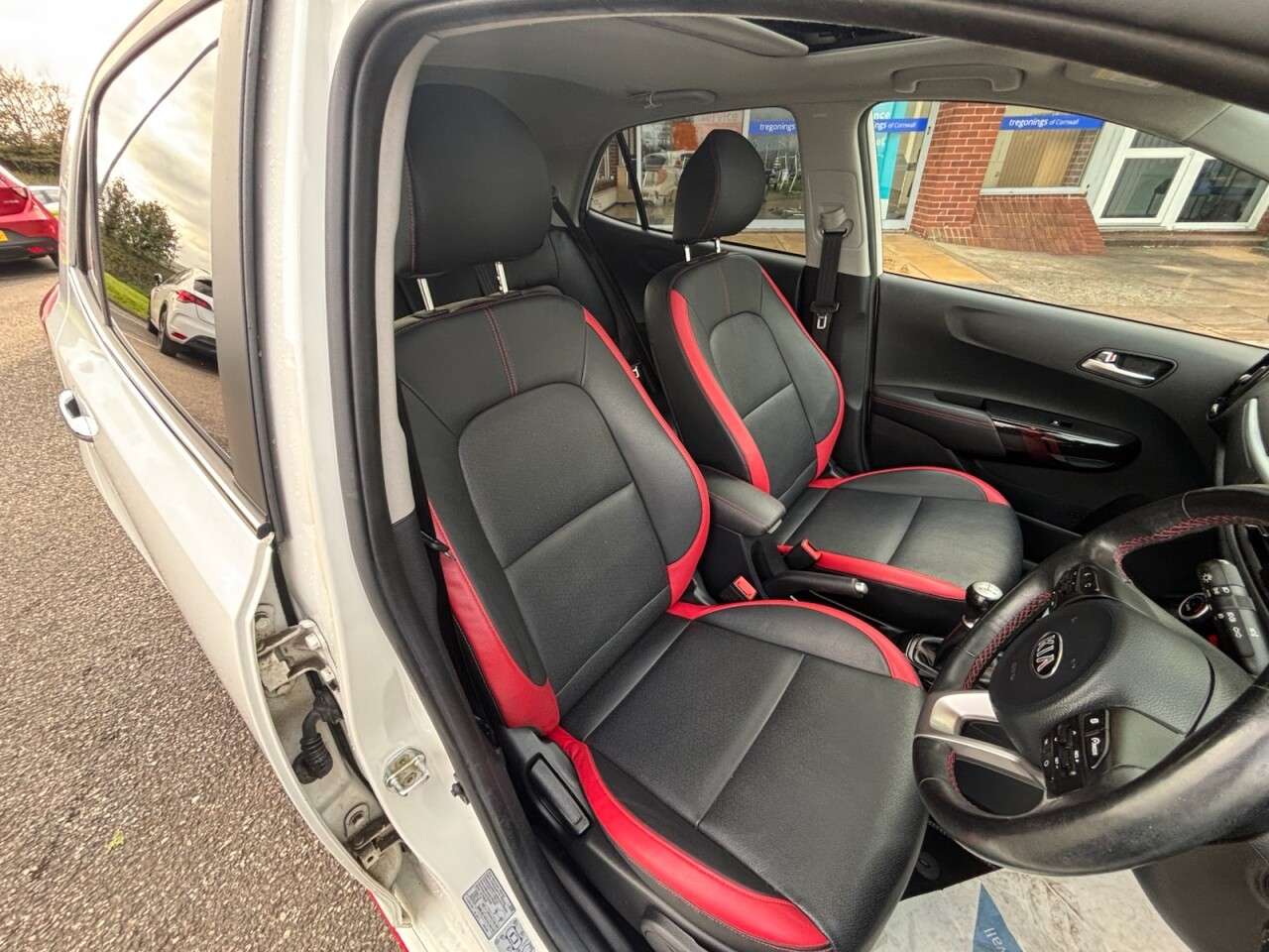 2017 KIA PICANTO 2017 KIA PICANTO