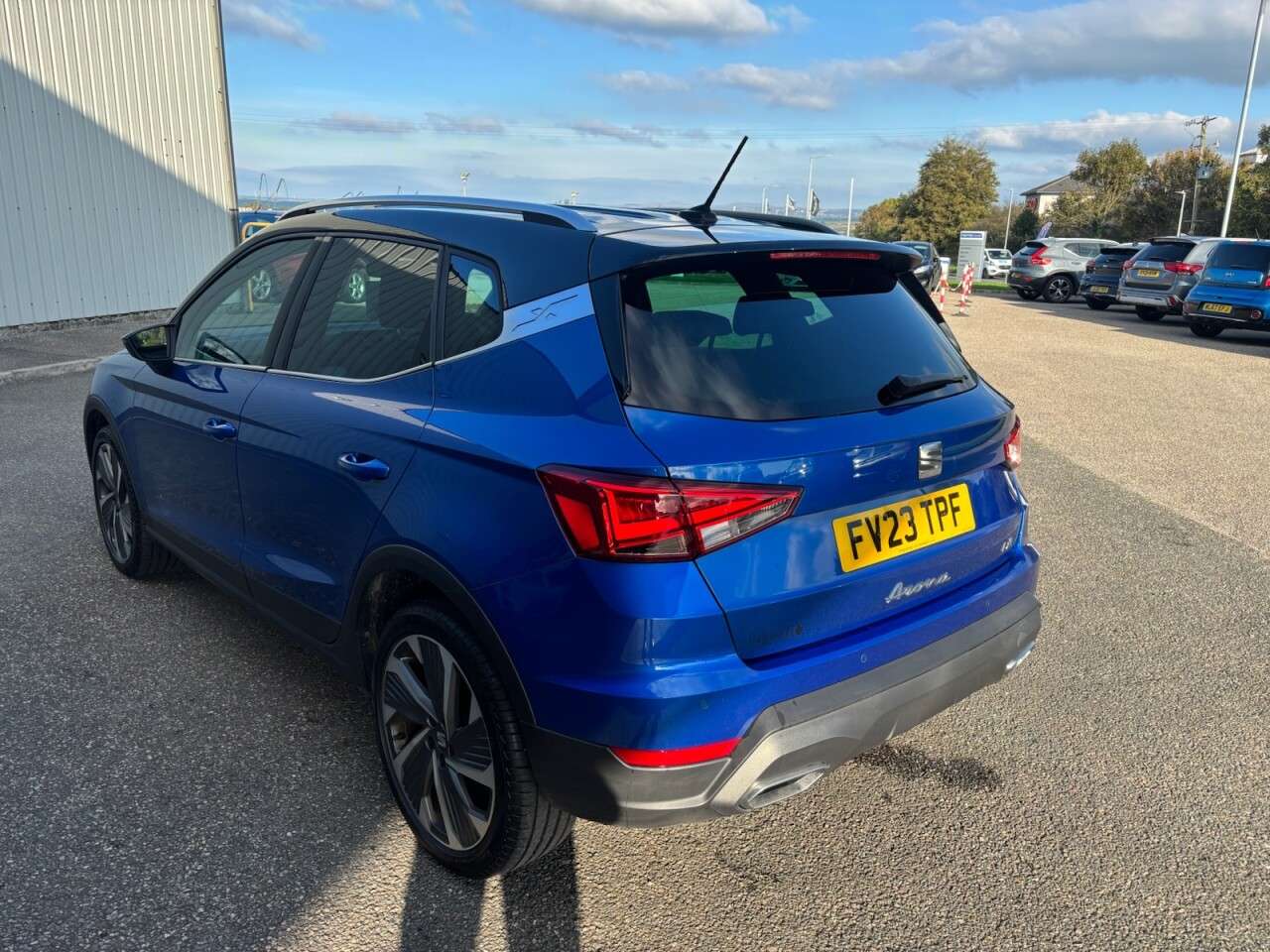 A 2023 SEAT ARONA 1.0 TSI FR Sport SUV 5dr Petrol DSG Euro 6 (s/s) (110 ps) A 2023 SEAT ARONA 1.0 TSI FR Sport SUV 5dr Petrol DSG Euro 6 (s/s) (110 ps)