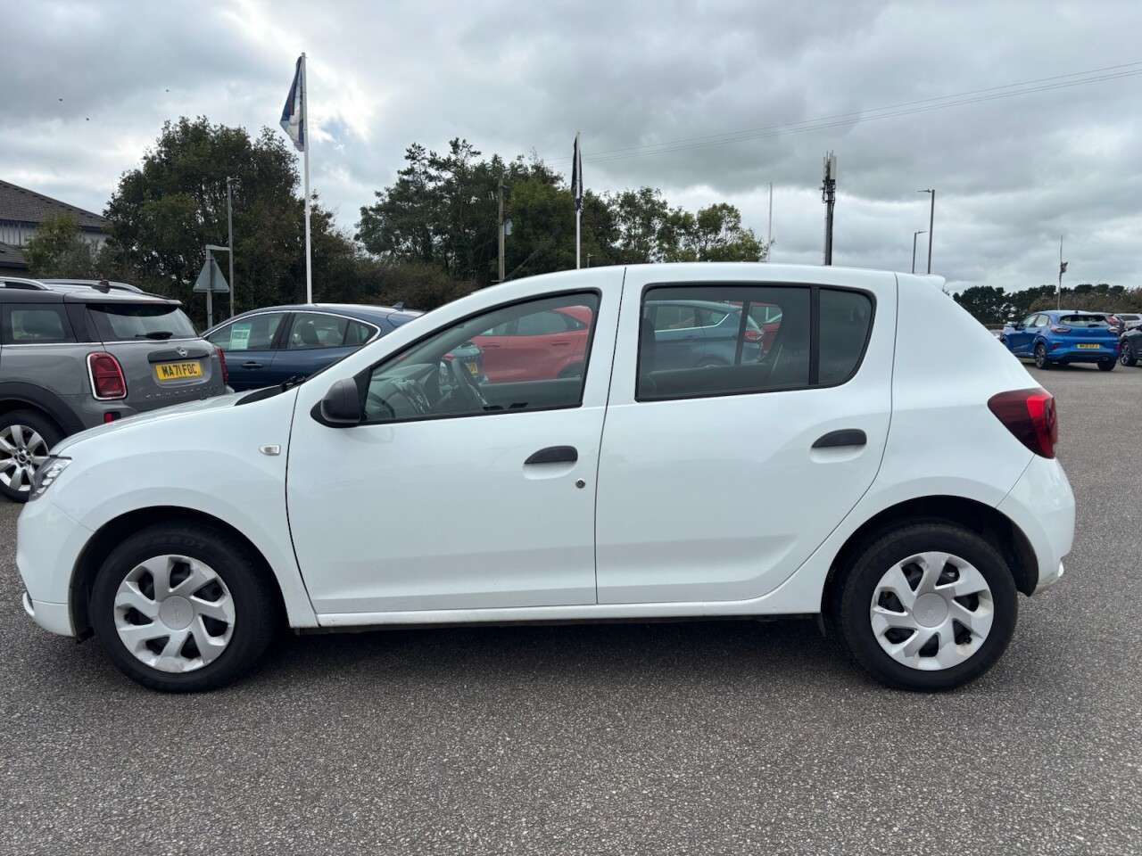 2017 DACIA SANDERO 2017 DACIA SANDERO