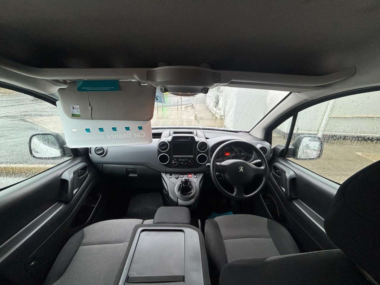 A 2018 PEUGEOT PARTNER 1.6 BlueHDi 854 Professional Panel Van 5dr Diesel Manual L1 (112 g/km, 97.6 A 2018 PEUGEOT PARTNER 1.6 BlueHDi 854 Professional Panel Van 5dr Diesel Manual L1 (112 g/km, 97.6