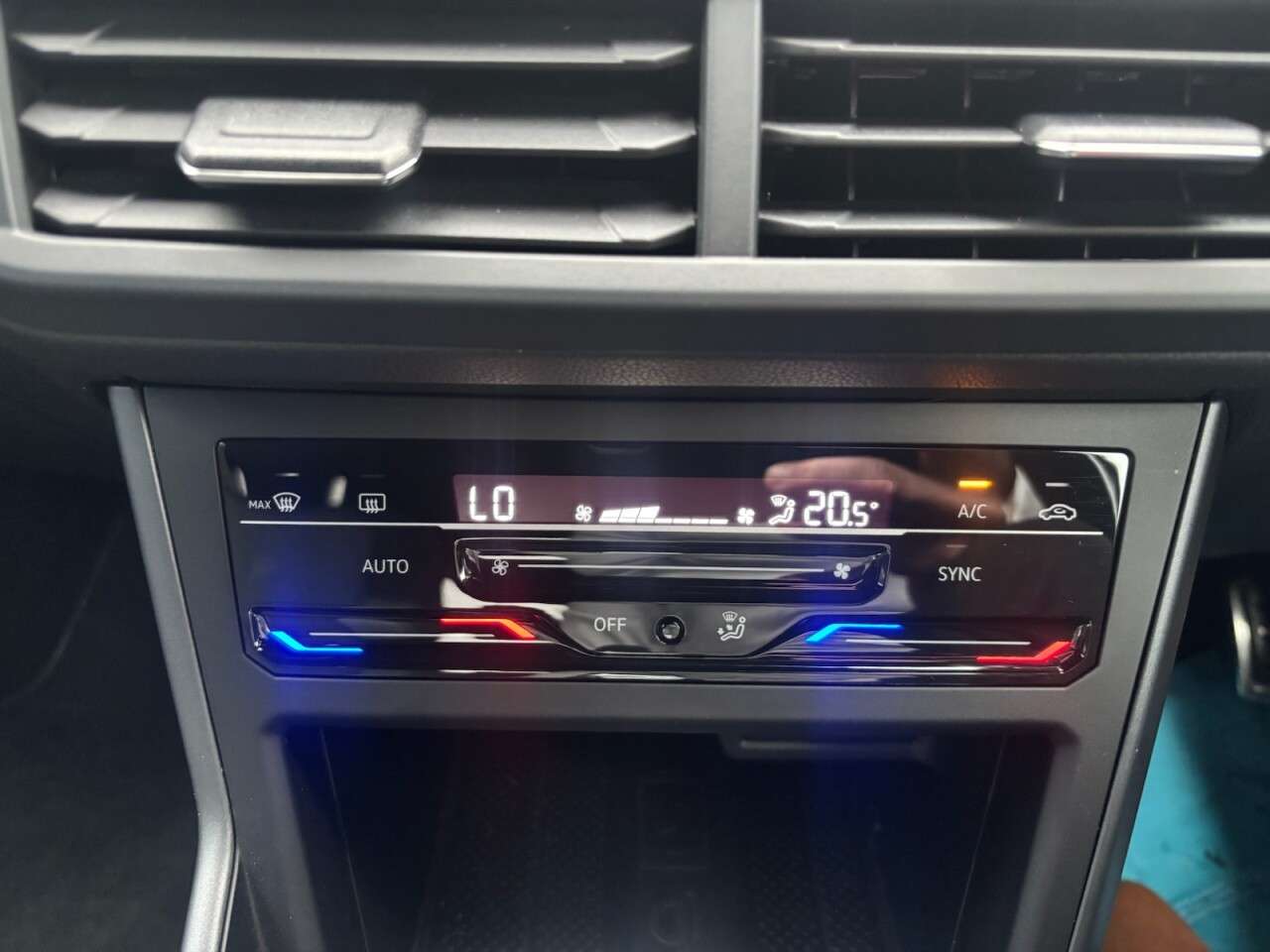 2023 VOLKSWAGEN TAIGO 2023 VOLKSWAGEN TAIGO