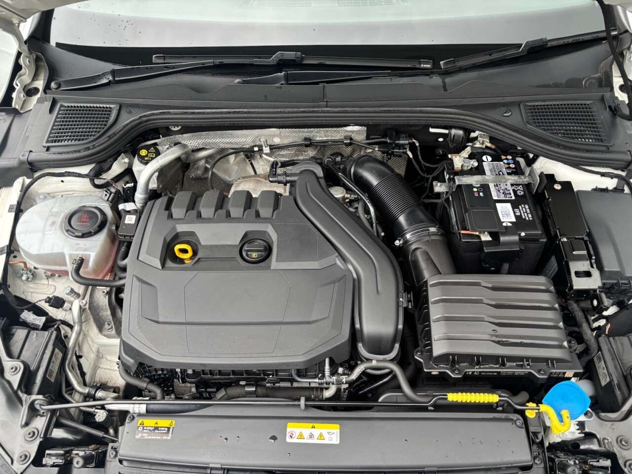 2021 VOLKSWAGEN GOLF 2021 VOLKSWAGEN GOLF