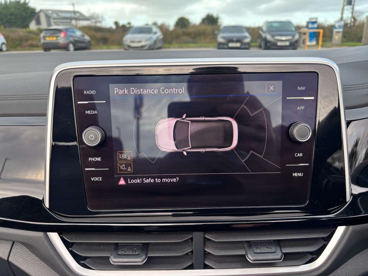 2023 VOLKSWAGEN T-ROC 2023 VOLKSWAGEN T-ROC