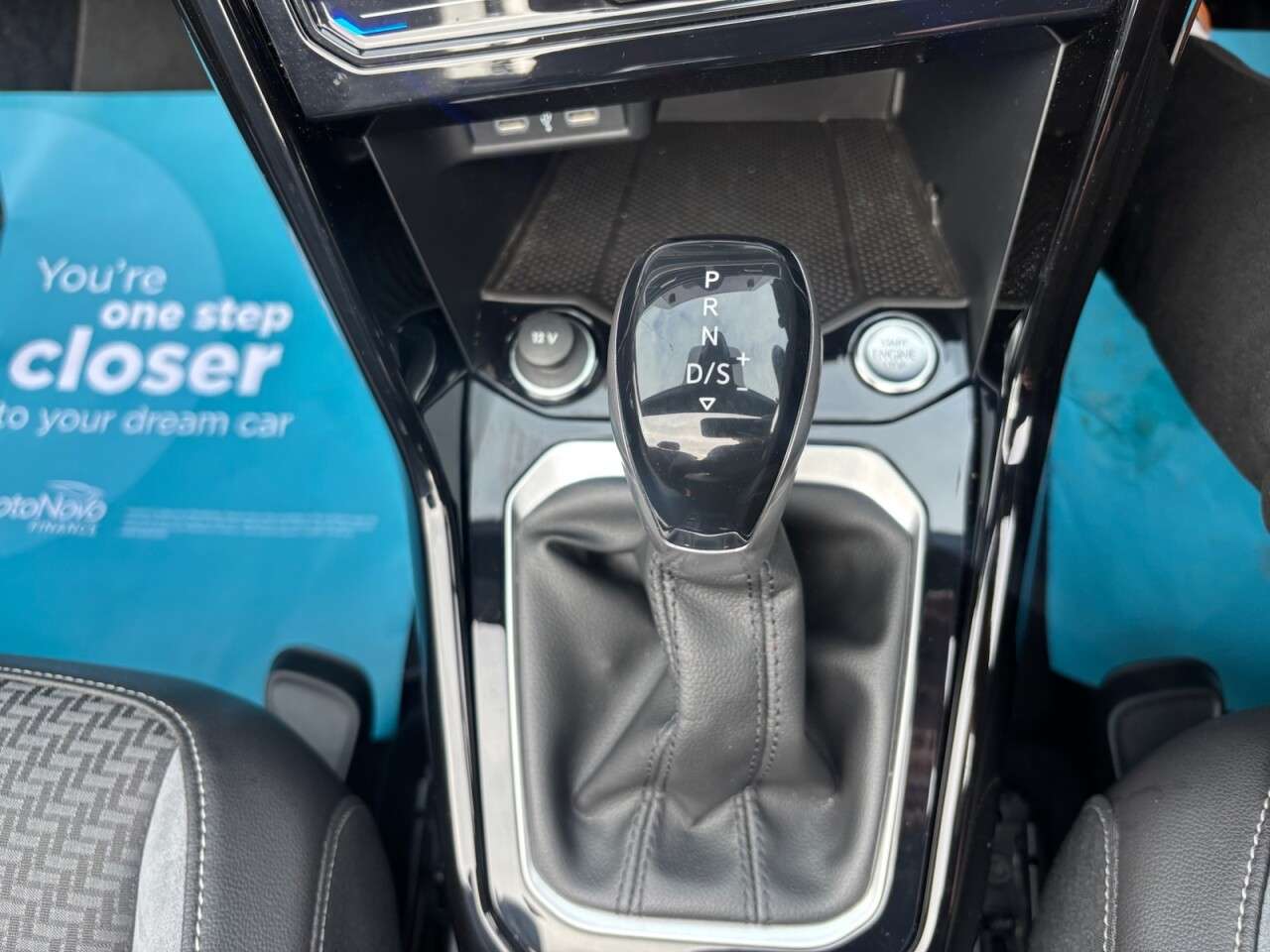 2023 VOLKSWAGEN T-ROC 2023 VOLKSWAGEN T-ROC