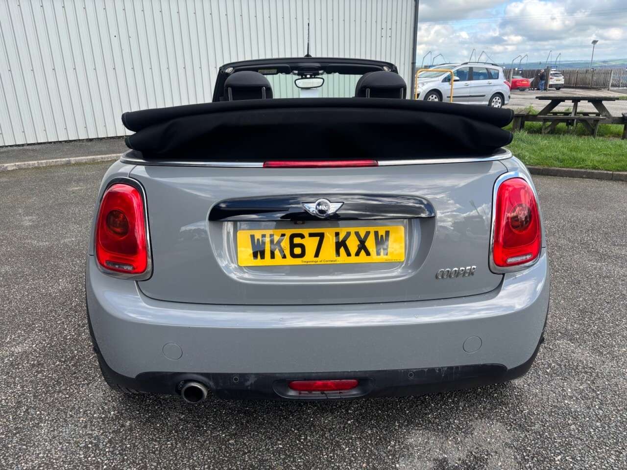 2017 MINI CONVERTIBLE 2017 MINI CONVERTIBLE