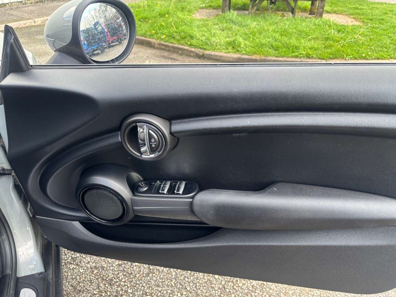 2017 MINI CONVERTIBLE 2017 MINI CONVERTIBLE