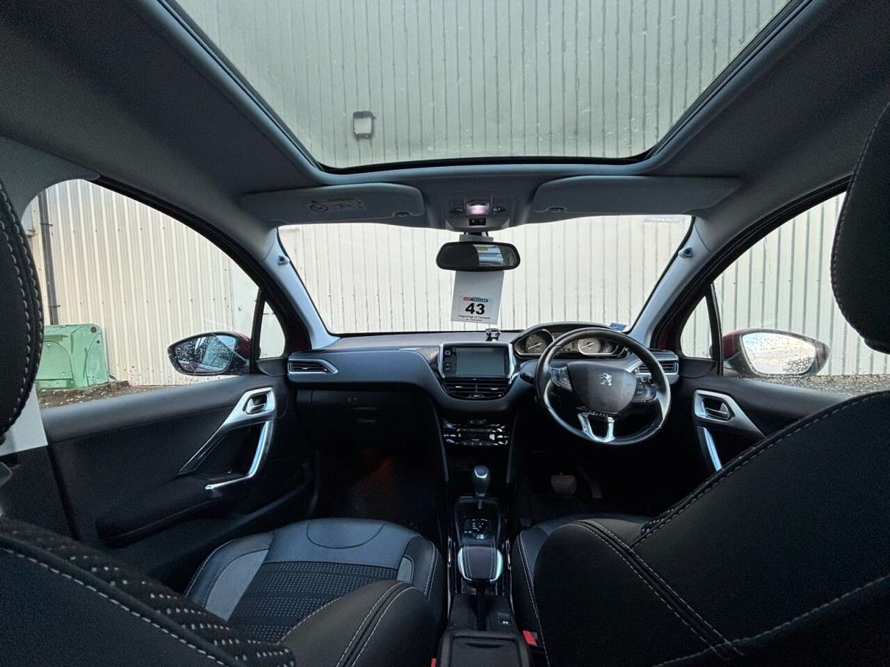 A 2019 PEUGEOT 2008 1.2 PureTech Allure Premium SUV 5dr Petrol EAT Euro 6 (s/s) (110 ps) A 2019 PEUGEOT 2008 1.2 PureTech Allure Premium SUV 5dr Petrol EAT Euro 6 (s/s) (110 ps)