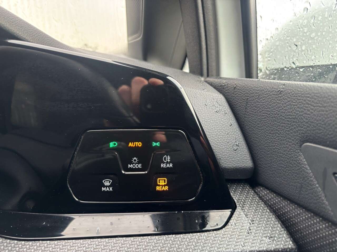 2021 VOLKSWAGEN GOLF 2021 VOLKSWAGEN GOLF