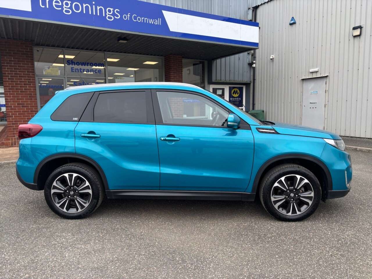 A 2022 SUZUKI VITARA 1.5 SZ5 SUV 5dr Petrol Hybrid AGS Auto Euro 6 (s/s) (115 ps) A 2022 SUZUKI VITARA 1.5 SZ5 SUV 5dr Petrol Hybrid AGS Auto Euro 6 (s/s) (115 ps)