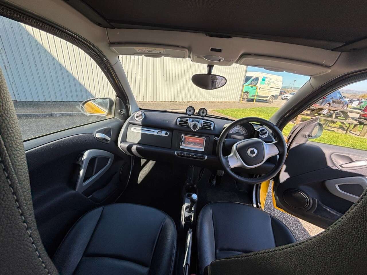 A 2014 SMART FORTWO 1.0 Grandstyle Coupe 2dr Petrol SoftTouch Euro 5 (84 bhp) A 2014 SMART FORTWO 1.0 Grandstyle Coupe 2dr Petrol SoftTouch Euro 5 (84 bhp)