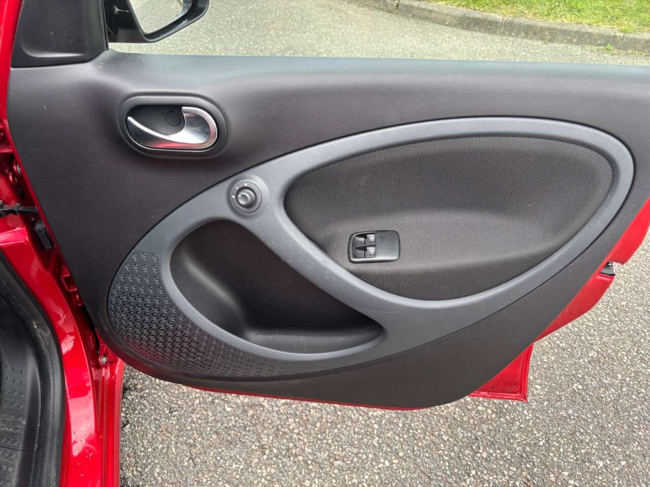 2019 SMART FORFOUR 2019 SMART FORFOUR