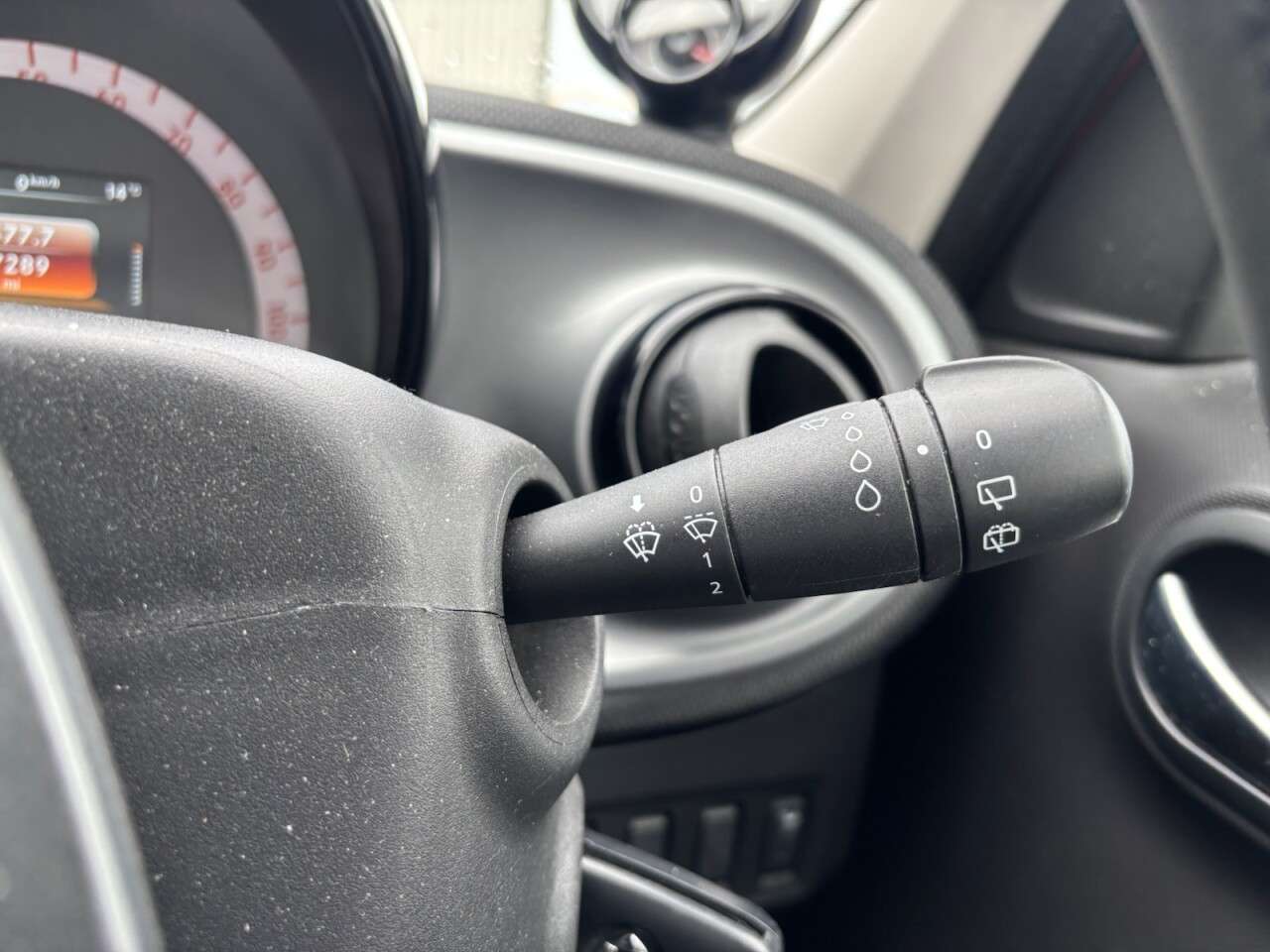 2019 SMART FORFOUR 2019 SMART FORFOUR