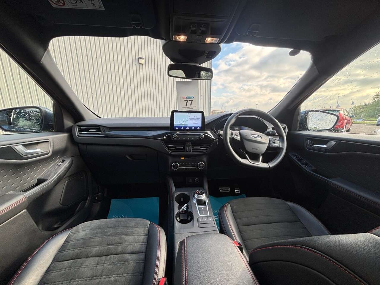 A 2020 FORD KUGA ST-LINE X ECOBLUE A 2020 FORD KUGA ST-LINE X ECOBLUE
