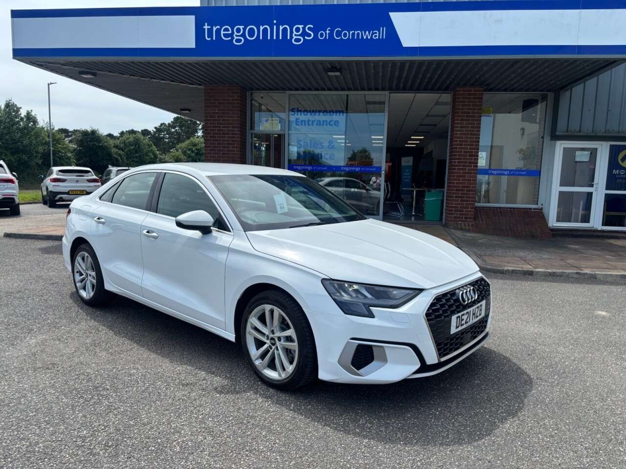 A 2021 AUDI A3 1.0 TFSI 30 Sport Saloon 4dr Petrol Manual Euro 6 (s/s) (110 ps) A 2021 AUDI A3 1.0 TFSI 30 Sport Saloon 4dr Petrol Manual Euro 6 (s/s) (110 ps)