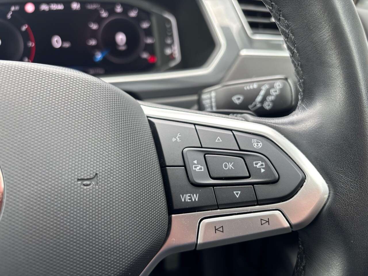 2023 VOLKSWAGEN TIGUAN 2023 VOLKSWAGEN TIGUAN