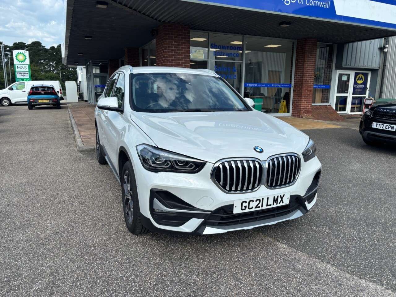 A 2021 BMW X1 1.5 18i xLine SUV 5dr Petrol Manual sDrive Euro 6 (s/s) (136 ps) A 2021 BMW X1 1.5 18i xLine SUV 5dr Petrol Manual sDrive Euro 6 (s/s) (136 ps)