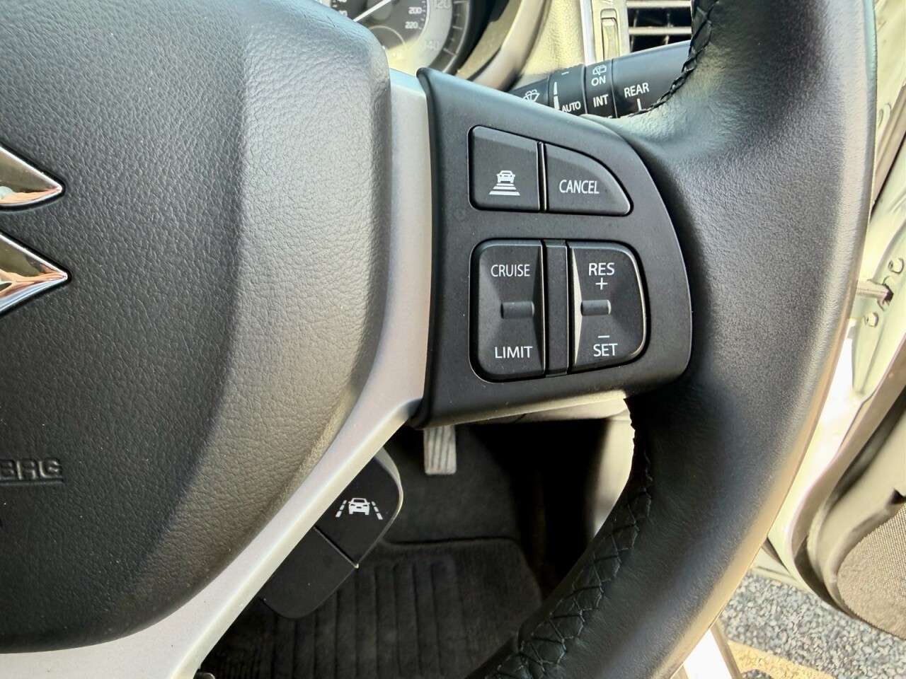 2023 SUZUKI S-CROSS 2023 SUZUKI S-CROSS