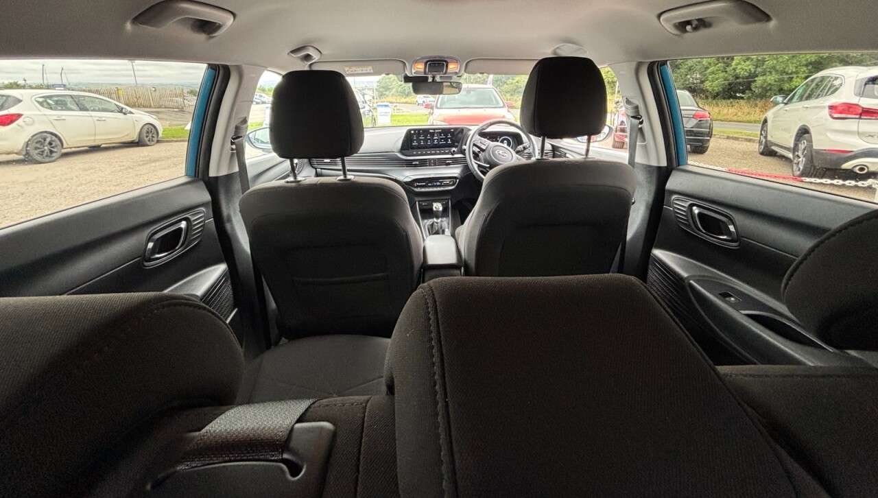 A 2023 HYUNDAI BAYON 1.0 T-GDi MHEV Premium SUV 5dr Petrol Hybrid Manual Euro 6 (s/s) (120 ps) A 2023 HYUNDAI BAYON 1.0 T-GDi MHEV Premium SUV 5dr Petrol Hybrid Manual Euro 6 (s/s) (120 ps)