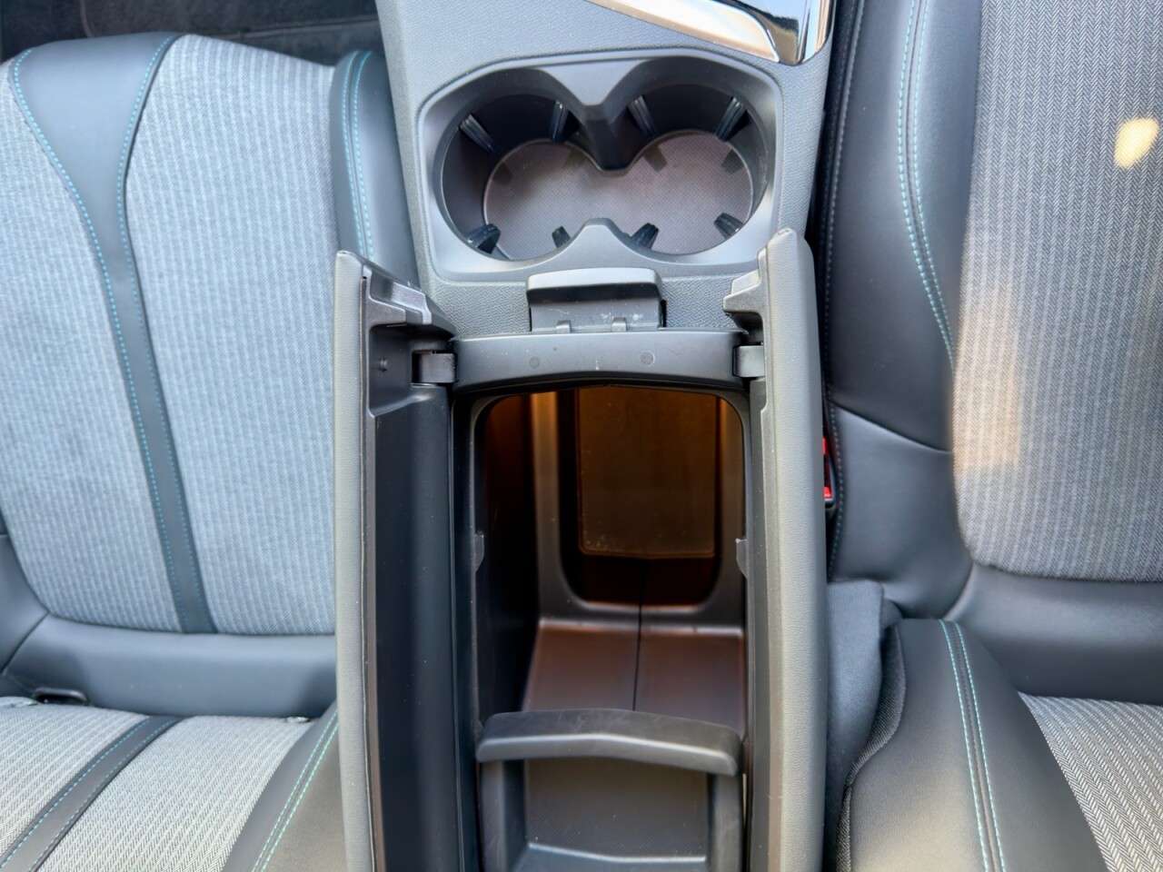 2021 PEUGEOT 3008 2021 PEUGEOT 3008