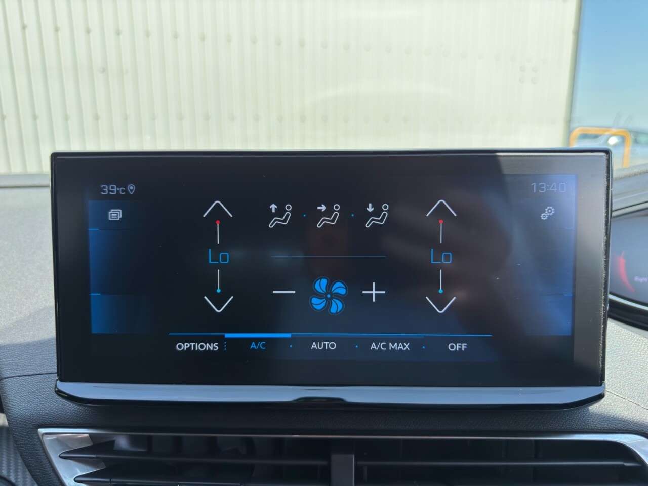 2021 PEUGEOT 3008 2021 PEUGEOT 3008