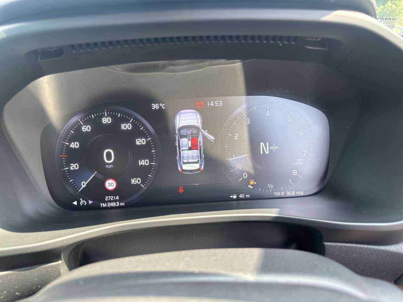 2021 VOLVO XC40 2021 VOLVO XC40