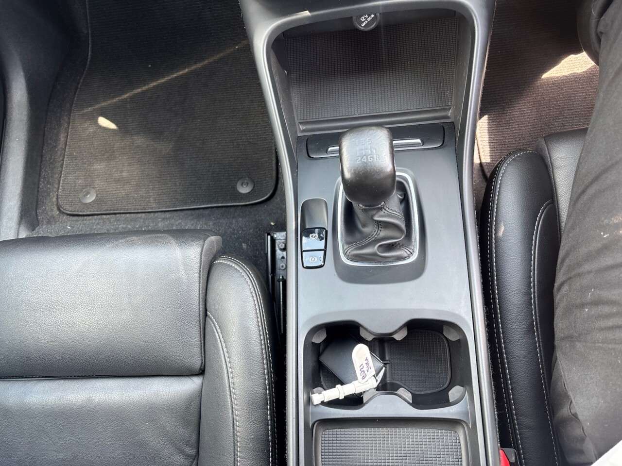 2021 VOLVO XC40 2021 VOLVO XC40