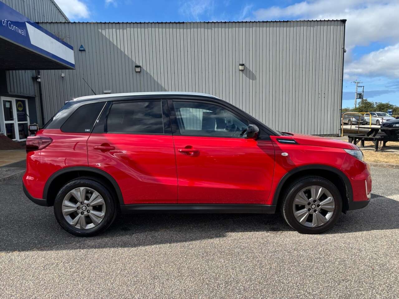 A 2023 SUZUKI VITARA 1.4 Boosterjet MHEV SZ-T SUV 5dr Petrol Hybrid Manual Euro 6 (s/s) (129 ps) A 2023 SUZUKI VITARA 1.4 Boosterjet MHEV SZ-T SUV 5dr Petrol Hybrid Manual Euro 6 (s/s) (129 ps)